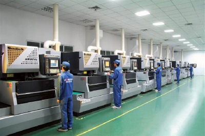 使用數(shù)控精雕機做加工有哪些優(yōu)勢