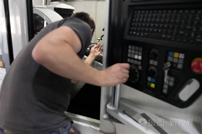 購買數(shù)控精雕機一定要試加工